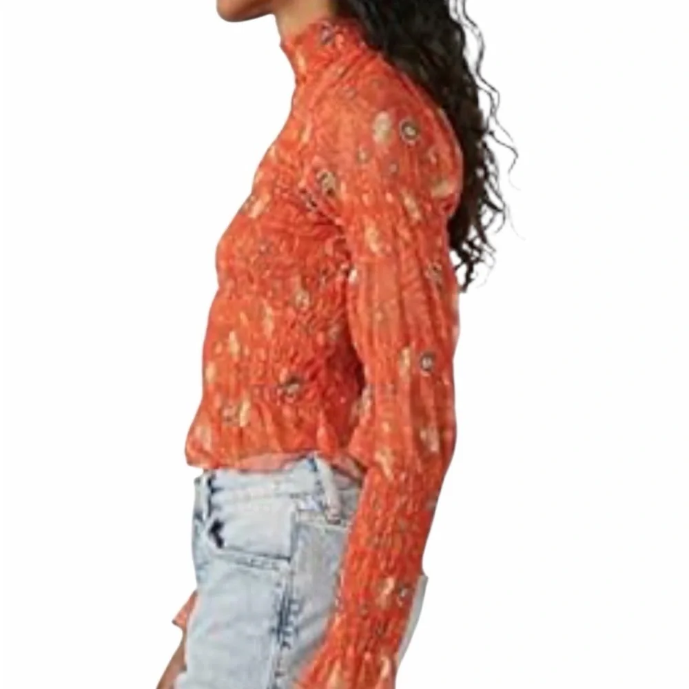 FREE PEOPLE Hello There Top Orange Size Medium